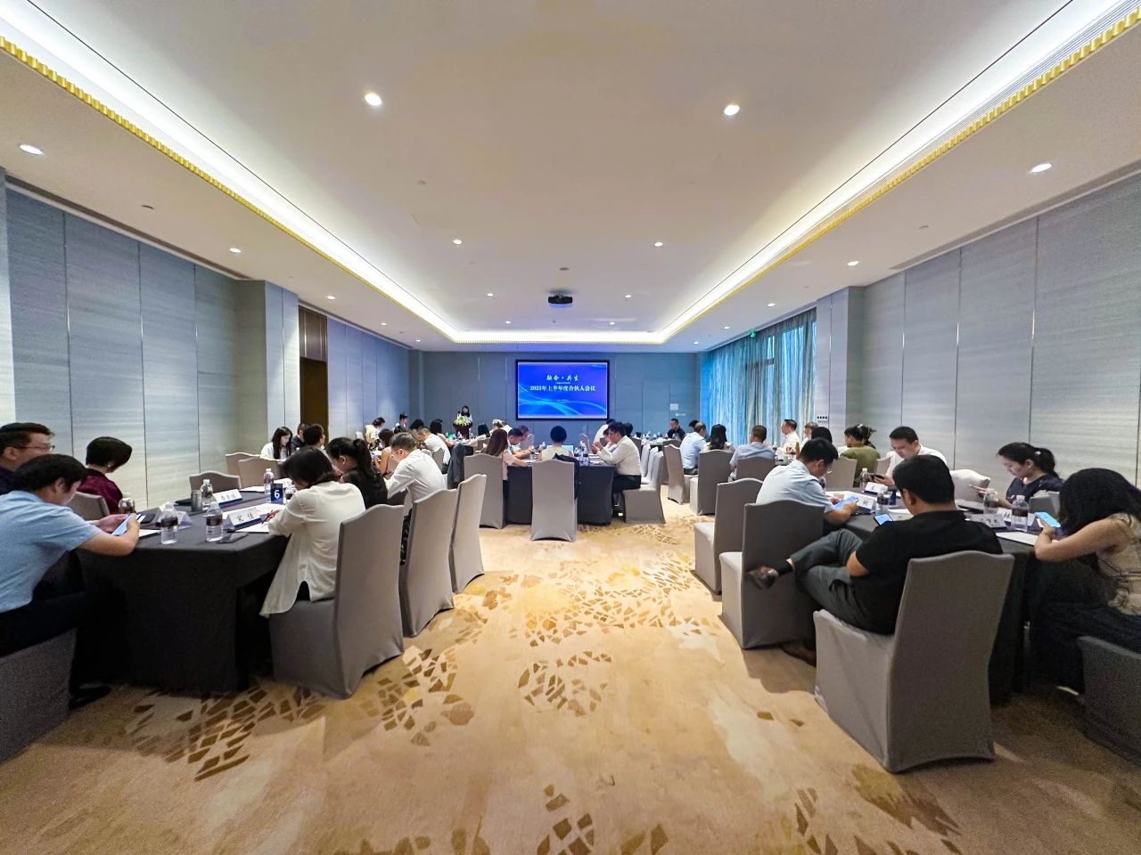 微信图片_2025-08-12_221120_212.jpg